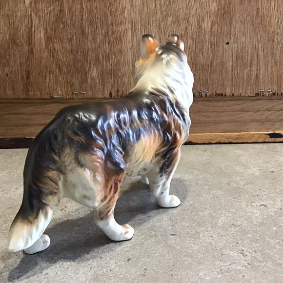 Vintage Ceramic Collie Dog Figurine - Picture 3 of 9